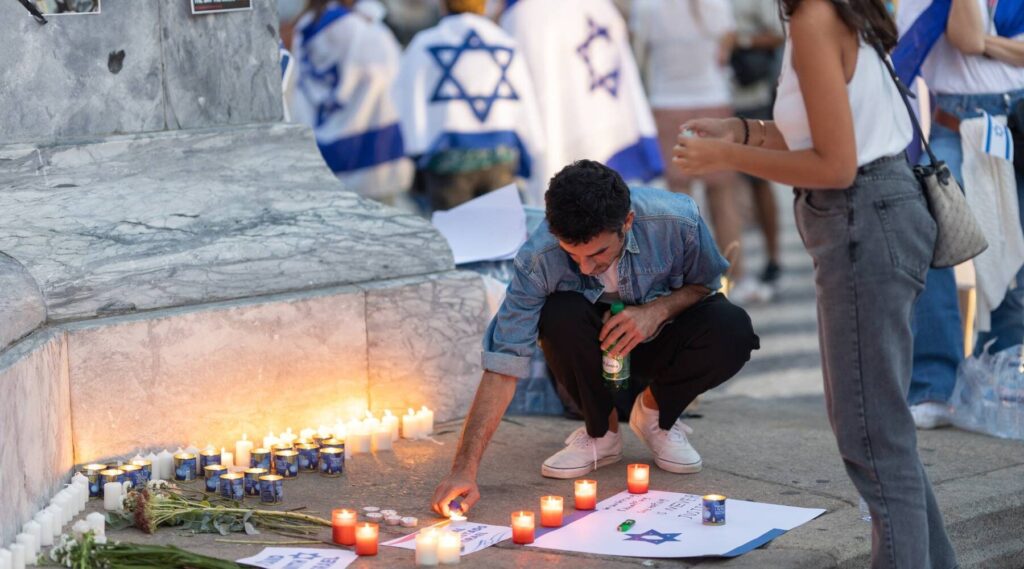 Israel Mourning